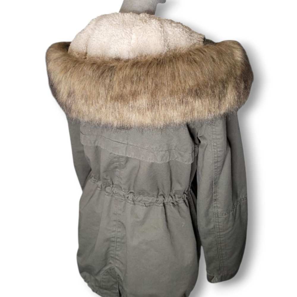 H&M Divided Army Green Faux Fur Parka Size 4 - Picture 10 of 14